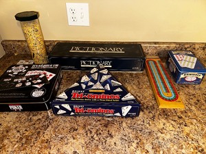 lot 49 image: Variety of Games