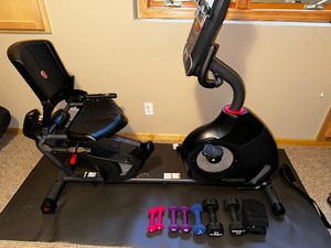 lot 59 image: Schwinn 270 Recumbent Exercise Bike, Hand Weights, and Step