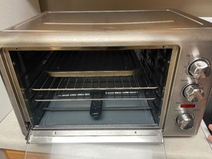 lot 116 image: Hamilton Beach Counter Top Toaster Oven