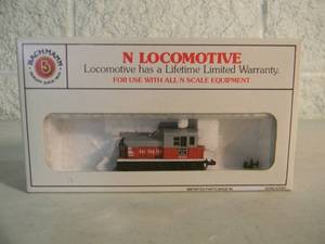 lot 6 image: BACHMANN N LOCOMOTIVE PLYMOUTH 0-6-0 DIESEL BURLINGTON #60066 - IN BOX - GREAT PIECE - SEE PICTURES