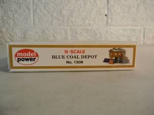 lot 46 image: MODEL POWER N SCALE BLUE COAL DEPOT #1506 - IN BOX - GREAT PIECE - SEE PICTURES