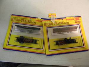 lot 50 image: 2 - MICRO-TRAINS LINE N SCALE 50 FLAT CAR KIT - IN PACKAGE - GREAT PIECES - SEE PICTURES