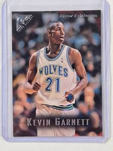 lot 38 image: Kevin Garnett Rookie 1996 Topps Gallery New Edition No. 41