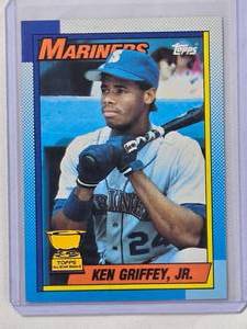 lot 104 image: Ken Griffey Jr. Rookie Cup 1990 Topps No. 336