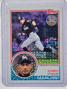 lot 117 image: Ichiro 2018 Topps Mojo Refractor No. 3