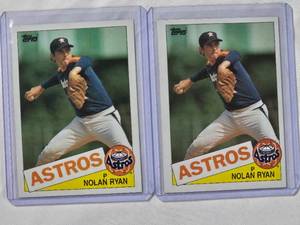 lot 132 image: Lot of 2 Nolan Ryan 1985 Topps No. 760