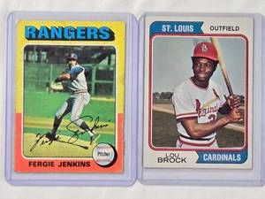 lot 190 image: Lot of 2 Fergie Jenkins 1975 Topps No. 60, Lou Brock 1974 Topps No. 60
