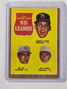 lot 198 image: Warren Spahn, Joe Jay, Jim OToole 1961 National League Win Leaders Topps No. 58 Vintage Baseball Card