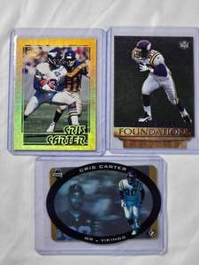 lot 262 image: Lot of 3 Cris Carter - 1996 Upper Deck Die Cut Holo SPx No. 24, 1995 Pacific Gems of the Crown No. GC-18, 1996 Score Board Foundations No. F23