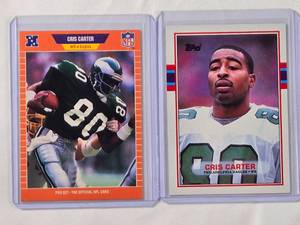 lot 263 image: Lot of 2 Cris Carter Rookie Cards 1989 Pro Set No. 314, 1989 Topps No. 121