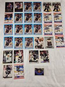 lot 299 image: Lot of 31 Wayne Gretzky Cards, Many Duplicates