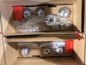 Modern Gold Bathroom Vanity Light 3-Light Decorative Cluster Wall Sconce with Clear Glass Globes Linear Ambient Light by LNC Customer Returns See Pictures
