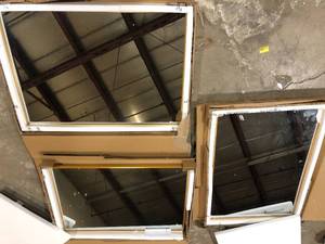 Lot of Assorted Mirrors Various  Models and Conditions    Customer Returns See Pictures