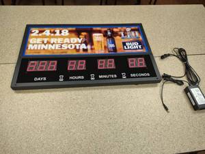 lot 83 image: Superbowl 53 Count Down Clock29x18,...
