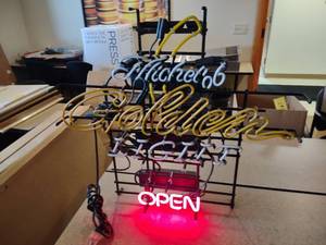 lot 29 image: Michelob Golden Light Neon Sign, Ne...