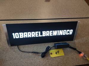 lot 49 image: 10 Barrel LED Light, Works...