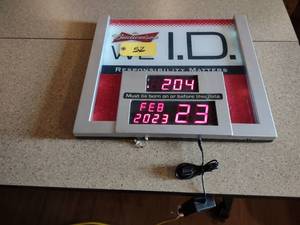 lot 52 image: Bud We ID LED Light, Works...