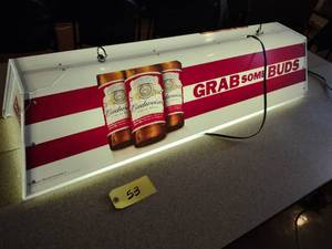 lot 53 image: Budweiser Pool Table Light, Works...