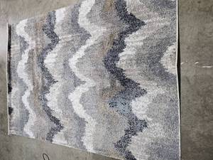 lot 92 image: 5 x 7 Rug - gray, brown, beige design