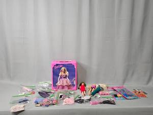 lot 111 image: VTG Barbie Collection including 3 Barbie Dolls, Barbie and Ken Clothing and Barbie Carry Case (missing handle)
