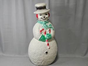 lot 121 image: 38 Blow Mold Light Up Snowman - untested