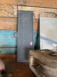 Tool lot, pulley