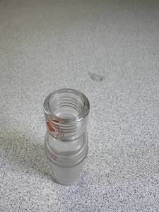 lot 67 image: Ace Brand Straight #7 Thread to 2440 Frosted Joint Adapter (Used)
