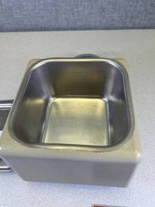 lot 73 image: Ultrasonic Cleaner Model 8845-30 (Missing Crate). Turns on, has not been tested)