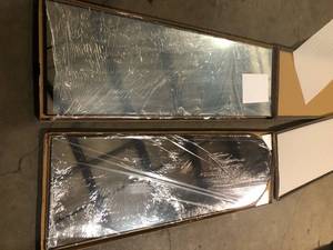 lot 10 image: Lot of Assorted Mirrors Various Models and Conditions    Customer Returns See Pictures