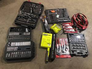 lot 20 image: Lot of Assorted Hand Tools and Hardware Various Models and Conditions Customer Returns See Pictures