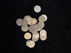 lot 4 image: Mixed Lot of 30 Silver Dimes