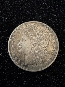 lot 17 image: 1921 Morgan Silver Dollar - D
