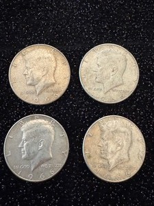 lot 40 image: Lot of 1966 Kennedy Half Dollars
