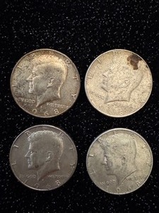 lot 60 image: Lot of 1971 Kennedy Half Dollars - D