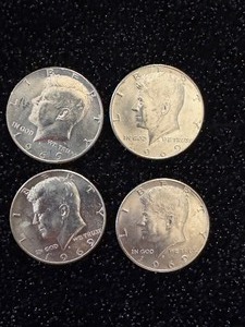 lot 67 image: Lot of 1969 Kennedy Half Dollars - D