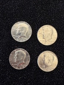 lot 68 image: Lot of 1968 Kennedy Half Dollars - D
