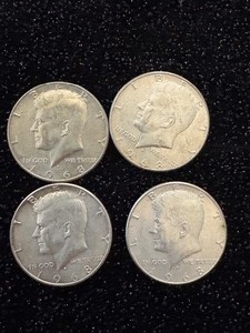 lot 77 image: Lot of 1968 Kennedy Half Dollars - D