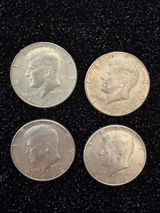 lot 78 image: Lot of 1968 Kennedy Half Dollars - D