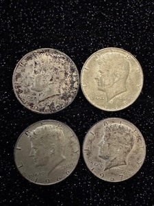 lot 89 image: Mixed Lot of Kennedy Half Dollars
