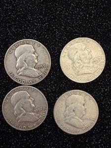lot 100 image: Mixed Lot of Franklin Half Dollars