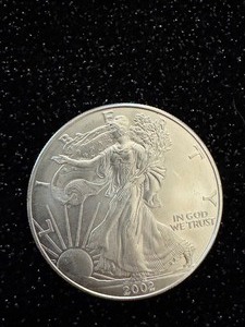 lot 103 image: 2002 American Silver Eagle