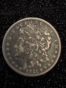 lot 121 image: 1921 Morgan Silver Dollar