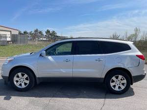 2012 Chevrolet Traverse LT - 2 OWNERS - 94,653 MILES