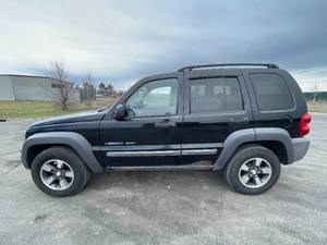 2003 Jeep Liberty Sport - 4X4