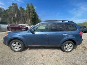 2009 Subaru Forester 2.5 X Premium - AWD - 2 OWNERS