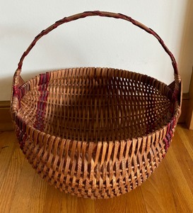 lot 98 image: Assorted Decorative Baskets