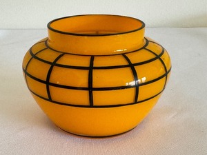 lot 3 image: Vintage Tango Art Deco Glass Vase, Czechoslovakia