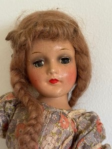 lot 123 image: Vintage The Mary Hoyer Doll