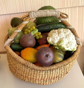 lot 177 image: Faux Fruits and Vegetables