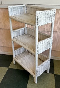 lot 182 image: Vintage White Wicker Shelf